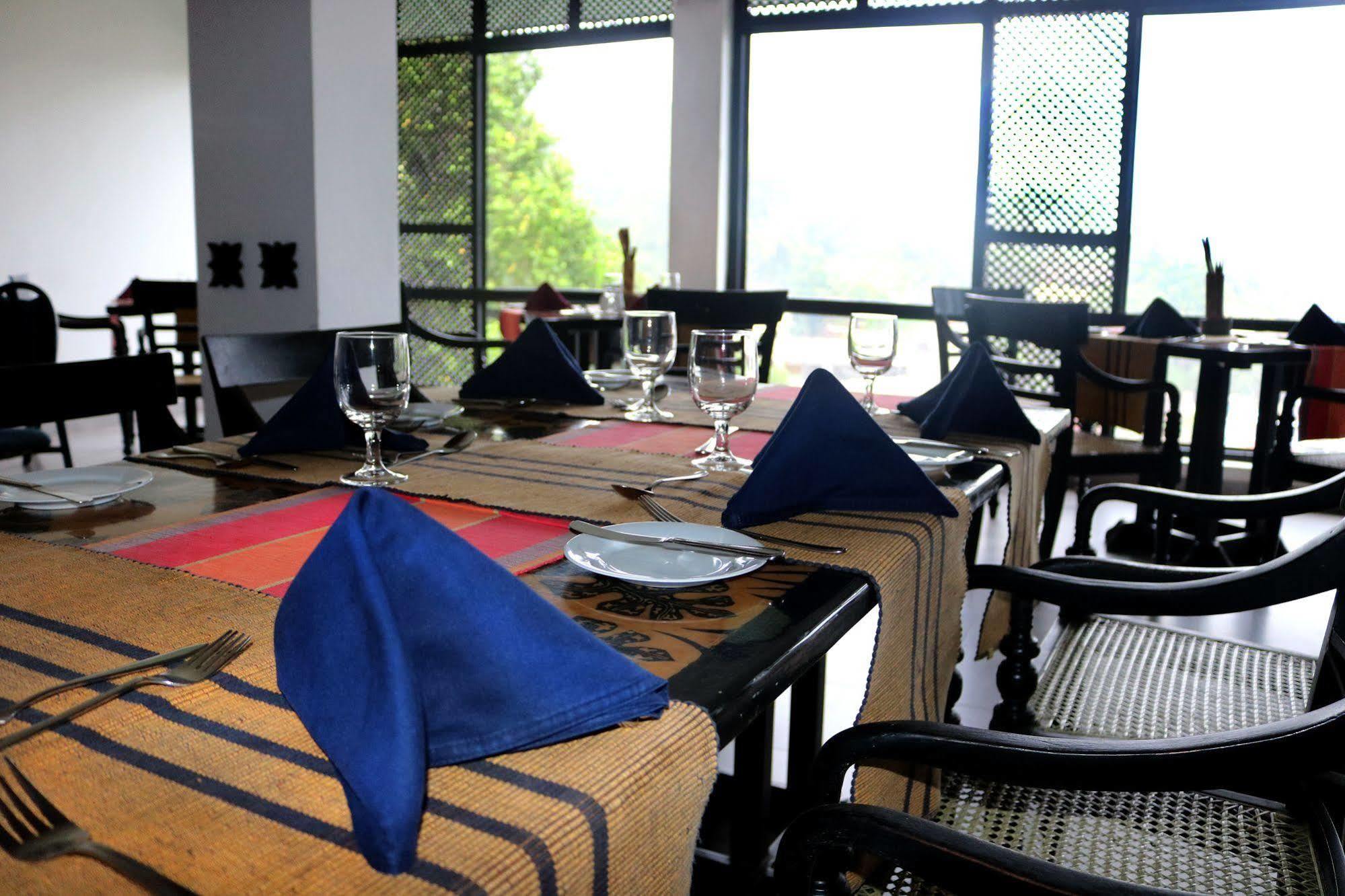 Hotel Hilltop Kandy Dış mekan fotoğraf