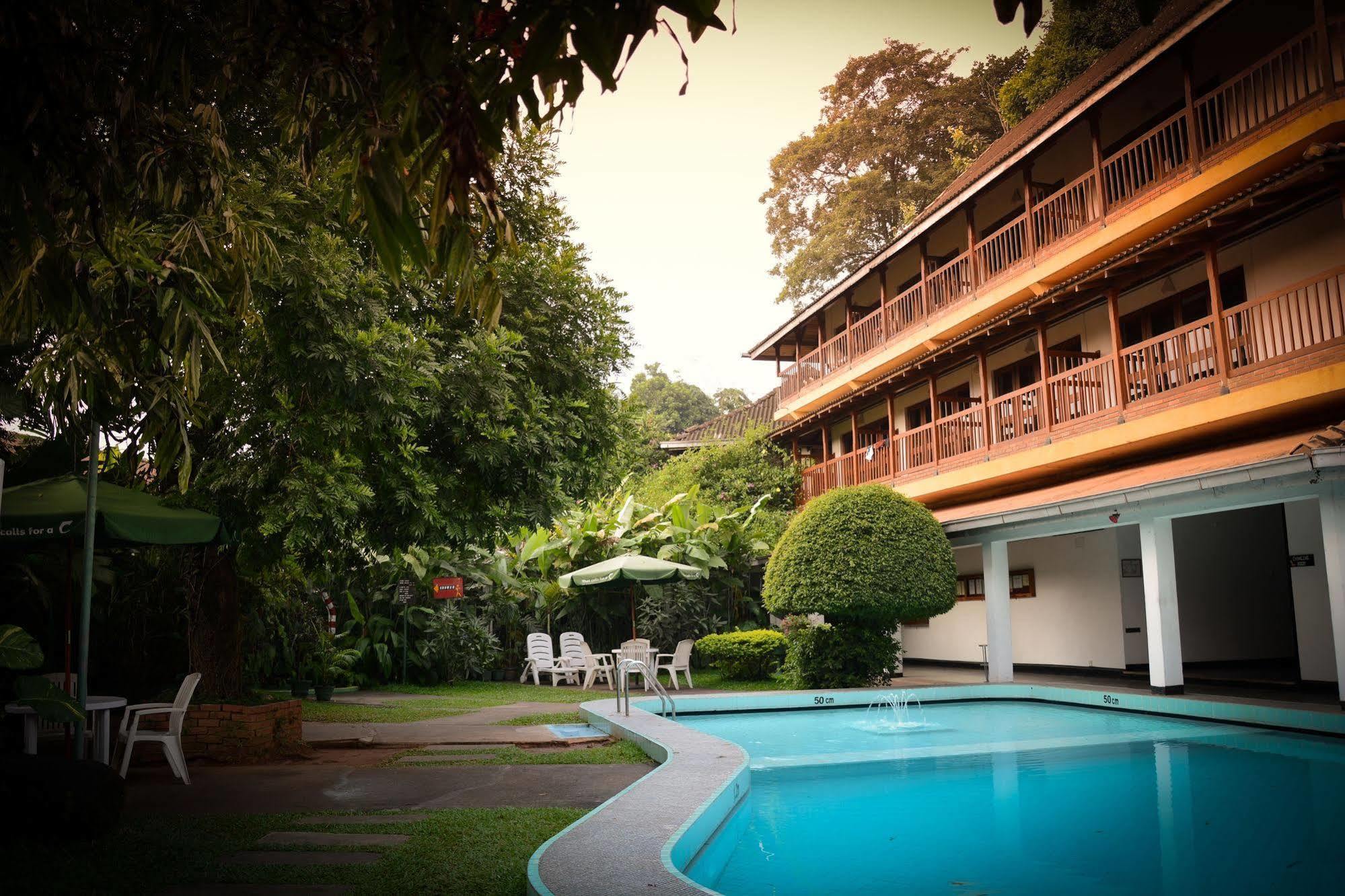 Hotel Hilltop Kandy Dış mekan fotoğraf