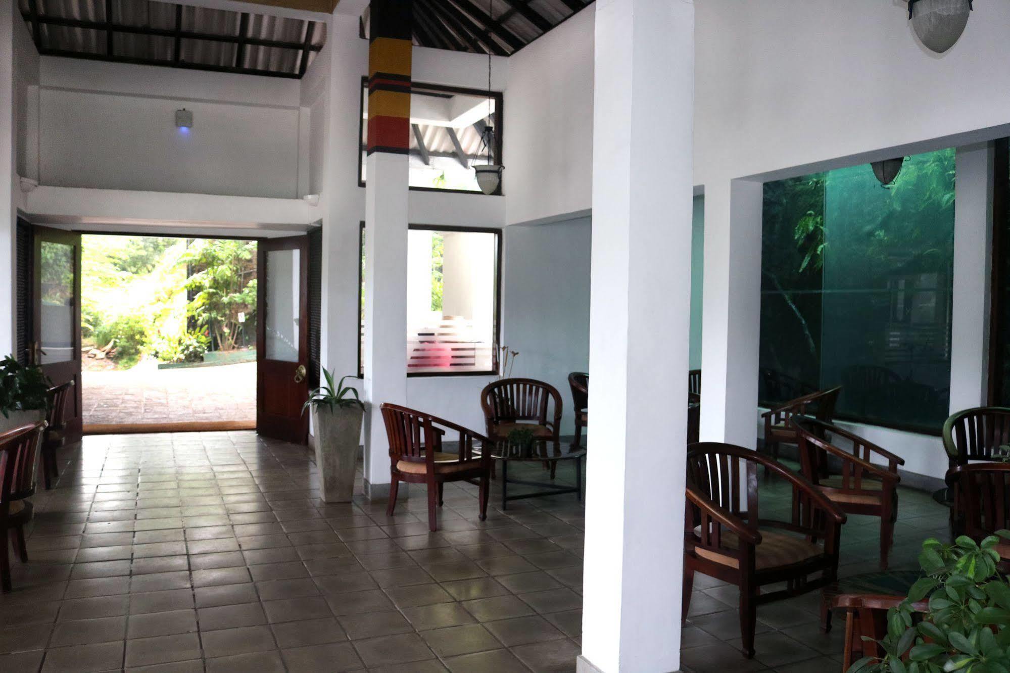Hotel Hilltop Kandy Dış mekan fotoğraf